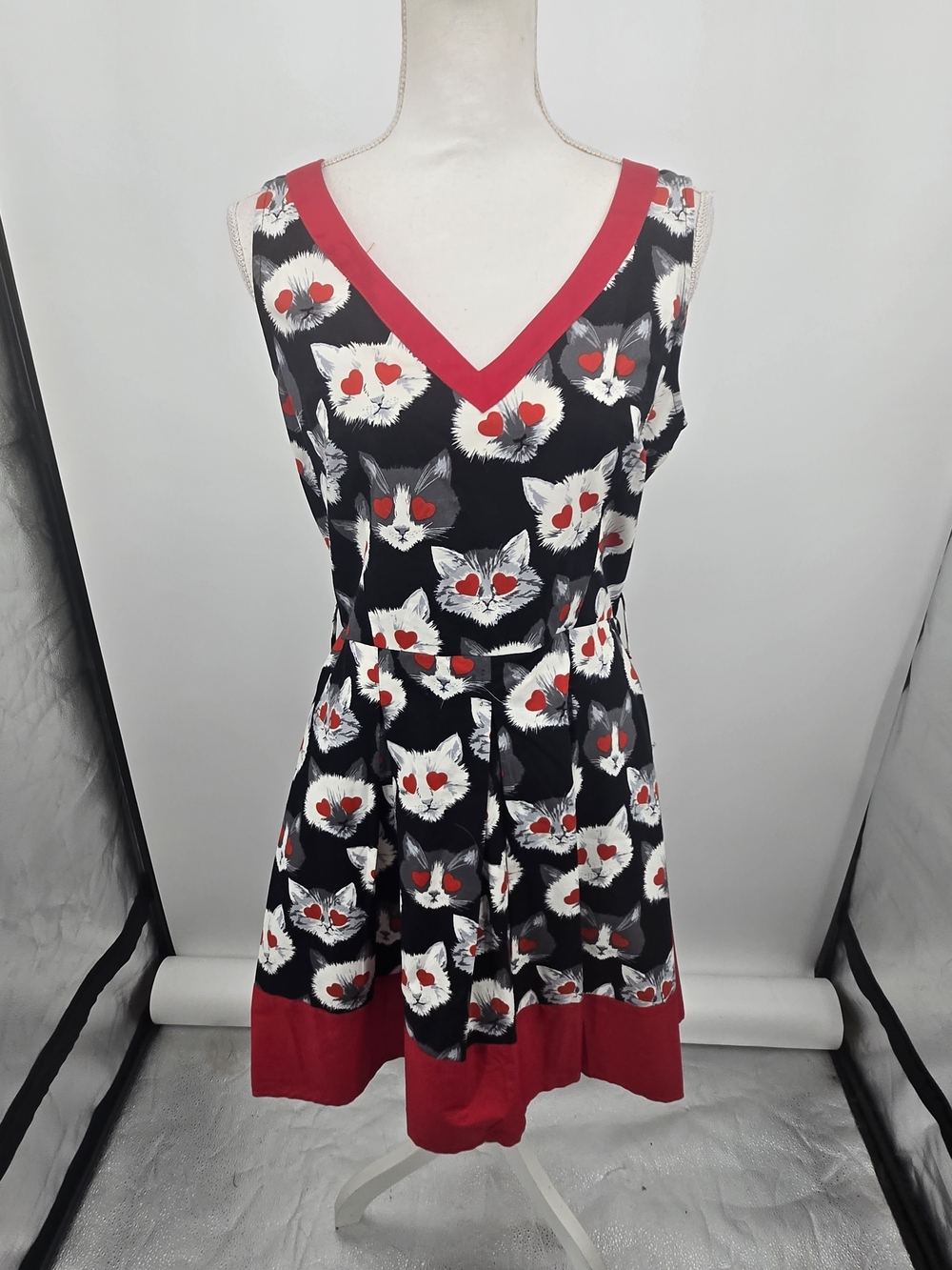 Retrolicious Black and Red Cat Face Print Fit & Flare Dress XL NWT (7760)